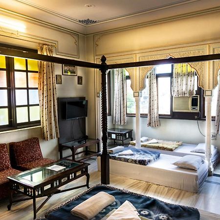 Krishna Palace - A Heritage Hotel Jaipur Exterior photo