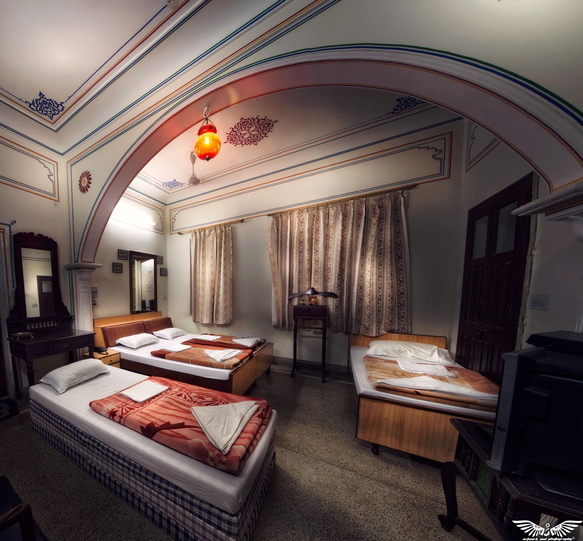 Krishna Palace - A Heritage Hotel Jaipur Exterior photo
