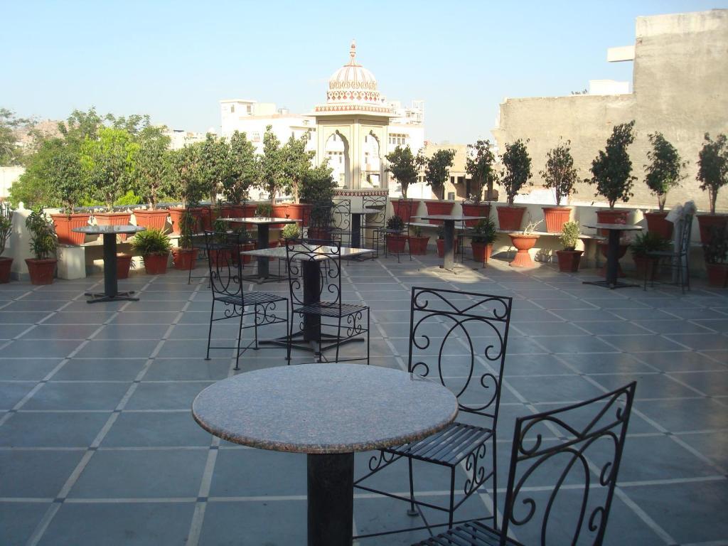 Krishna Palace - A Heritage Hotel Jaipur Exterior photo