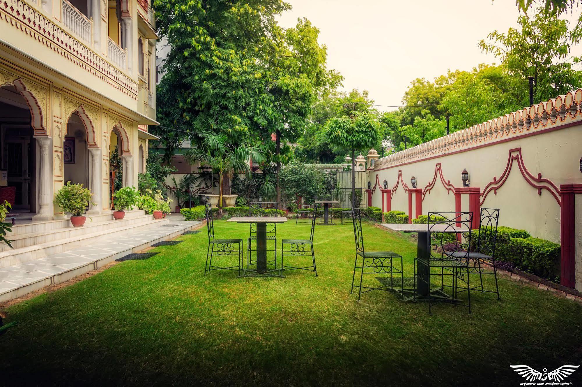 Krishna Palace - A Heritage Hotel Jaipur Exterior photo